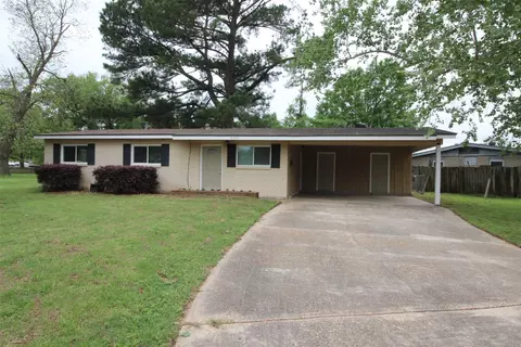5346 Lily St, Bossier City, LA 71112