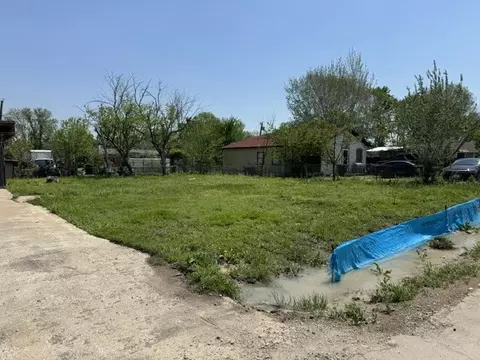 485 Russell Dr, Rockwall, TX 75032