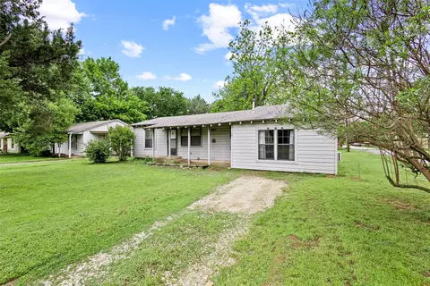 2610 W Elm St, Denison, TX 75020