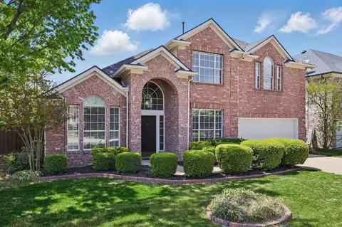 2119 Peacock Ln, Corinth, TX 76210