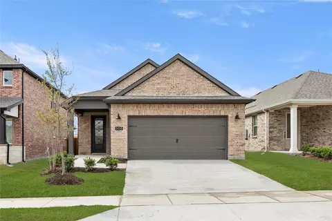 508 Waterhouse Lake Dr, Anna, TX 75409