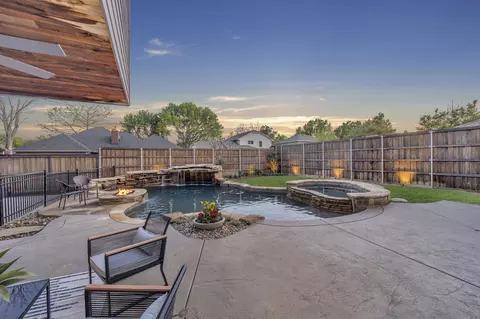 613 Pheasant Ln, Coppell, TX 75019