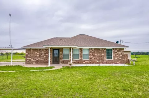 592 S Baese Rd, Elm Mott, TX 76640