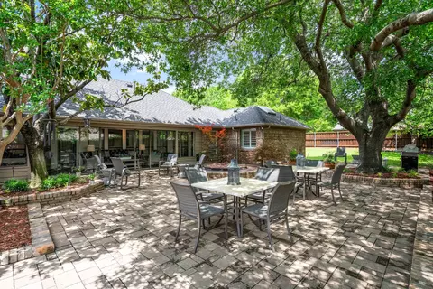 2802 Colonial Cir, Mckinney, TX 75072