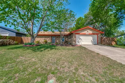 615 N Ector Dr, Euless, TX 76039