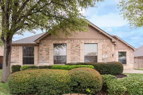 122 Trophy Trl, Forney, TX 75126