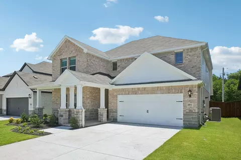 4011 Medina Dr, Farmersville, TX 75442