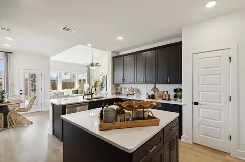 Kitchen - 10357 Tapioca St, Fort Worth, TX 76036 photo 4 of 4