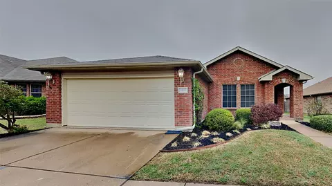 1432 Keith Ct, Burleson, TX 76028