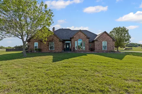 3808 Preakness Ct, Cleburne, TX 76033