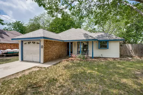 221 Joshua St, Denton, TX 76209
