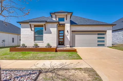 1056 Ocean Breeze Dr, Allen, TX 75013