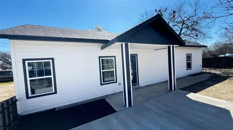 400 New Hope, Terrell, TX 75160 photo 2