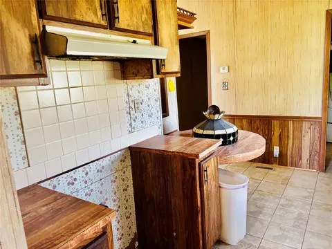Kitchen - 458 Jackson Ave, Strawn, TX 76475 photo 1 of 2