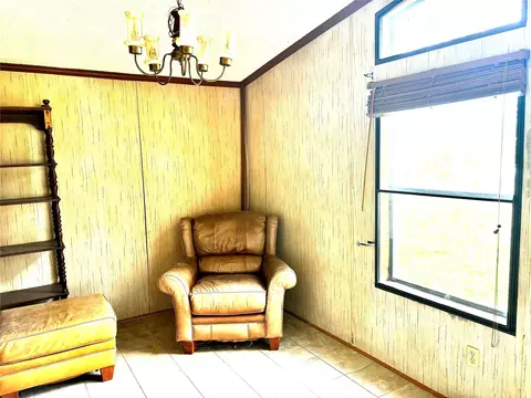 Living - 458 Jackson Ave, Strawn, TX 76475 photo 4 of 4