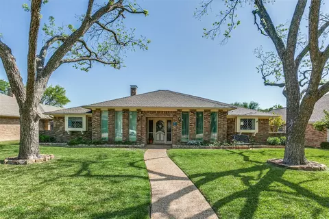 9128 Dusti Dr, Dallas, TX 75243