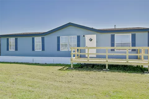 5824 Longhorn Trl, Joshua, TX 76058