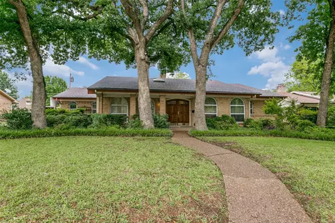 2412 Crestview Cir, Irving, TX 75062