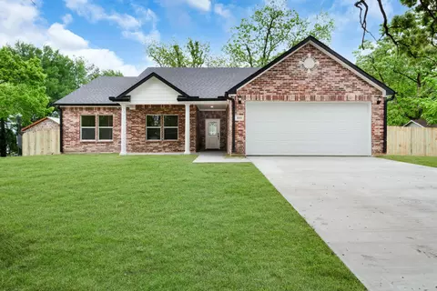 409 S Moore St, Sulphur Springs, TX 75482