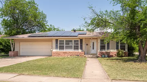 3110 S 18th St, Abilene, TX 79605