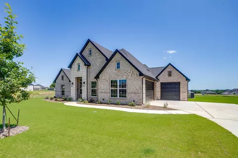 325 Monument Pl, Azle, TX 76020