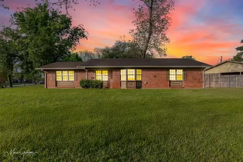 1920 Normand Ave, Bossier City, LA 71112