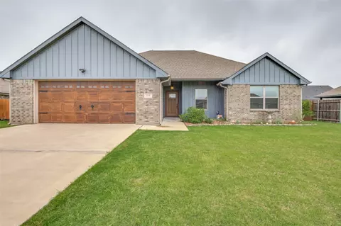 231 Vegas Trl, Palmer, TX 75152