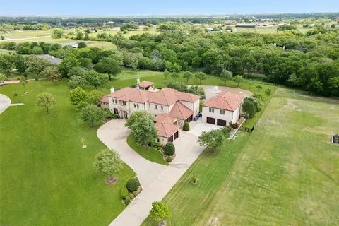612 Manor Dr, Argyle, TX 76226