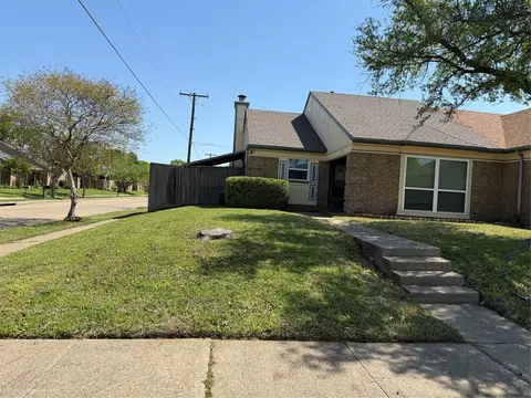 927 Binbrook Dr, Mesquite, TX 75149