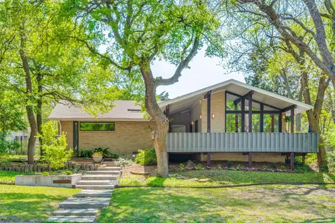 11521 Lochwood Blvd, Dallas, TX 75218
