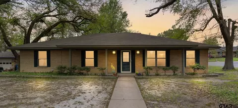 817 Bradley Dr, Athens, TX 75751