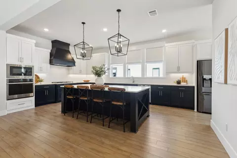 Kitchen - 213 Kirkpatrick Ct, Argyle, TX 76226 photo 1 of 2