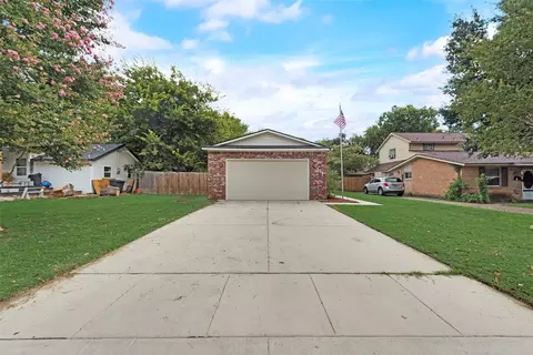 Other - 711 Broadway Ave, Euless, TX 76040 photo 1 of 5