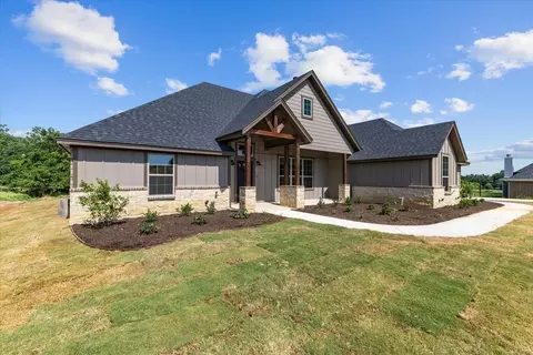 1045 Gonzollas Rd, Springtown, TX 76082
