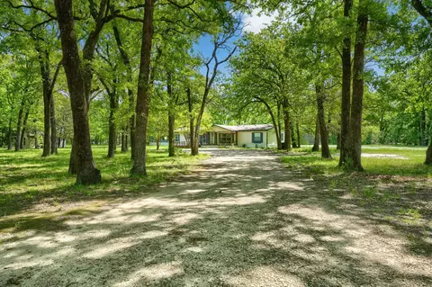 250 Vz County Road 3722, Wills Point, TX 75169