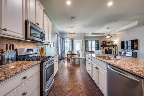 1208 Rendyn St, Anna, TX 75409