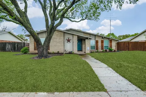 1527 W Spring Creek Pkwy, Plano, TX 75023