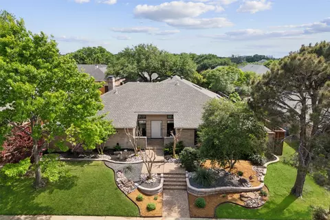 5724 Still Forest Dr, Dallas, TX 75252