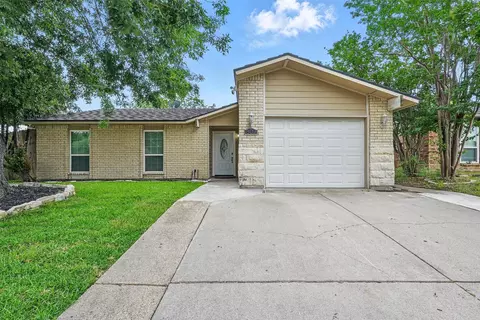 802 Netherland Dr, Arlington, TX 76017