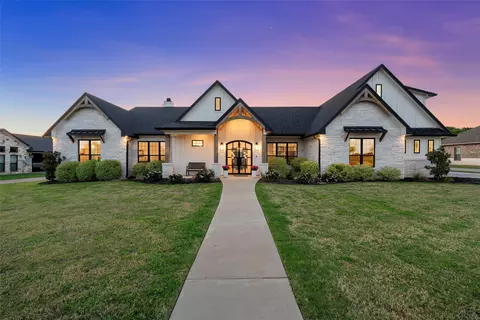 126 Sonoma Rdg, China Spring, TX 76633