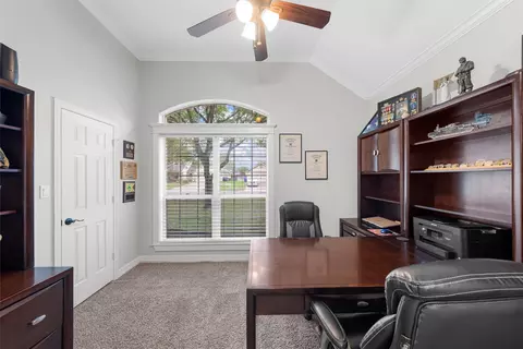 10604 Calaveras, Waco, TX 76708 photo 16