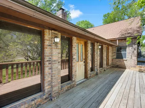 200 Squaw Creek Rd, Willow Park, TX 76087