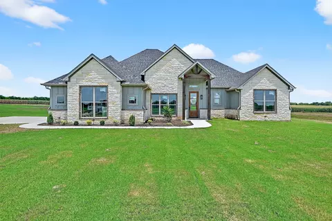 409 Schneider Rd, Sherman, TX 75090