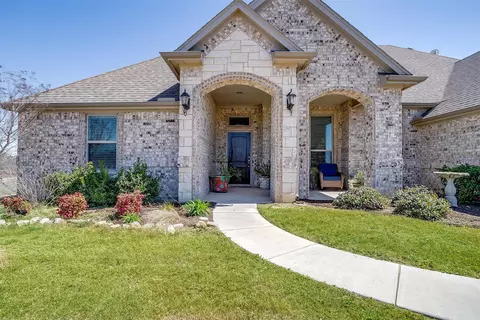100 Hicks Ln, Weatherford, TX 76088