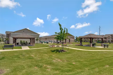Exterior - 2425 Canongate Dr, Denton, TX 76207 photo 5 of 6
