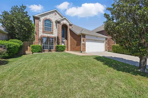 13109 Spinning Glen St, Euless, TX 76040
