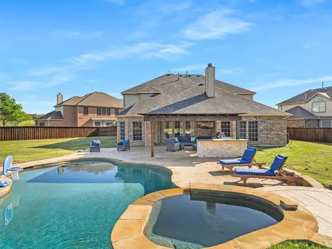 304 Tobiano Ct, Celina, TX 75009