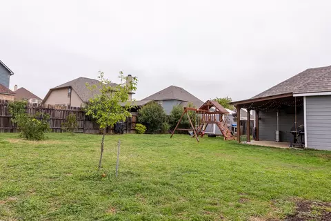 Exterior - 10800 Kestrel Ct, Waco, TX 76708 photo 4 of 5