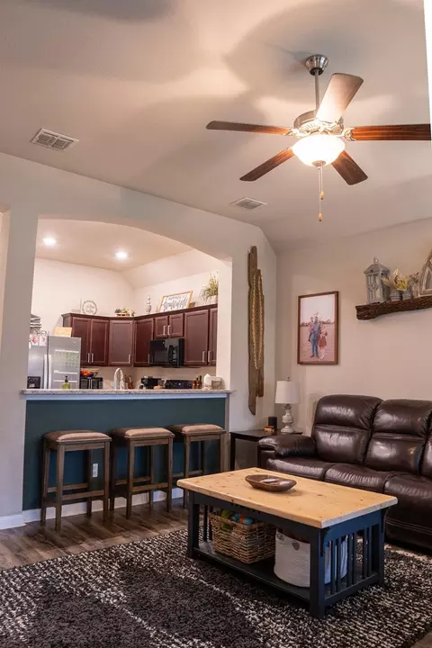 Living - 10800 Kestrel Ct, Waco, TX 76708 photo 4 of 6