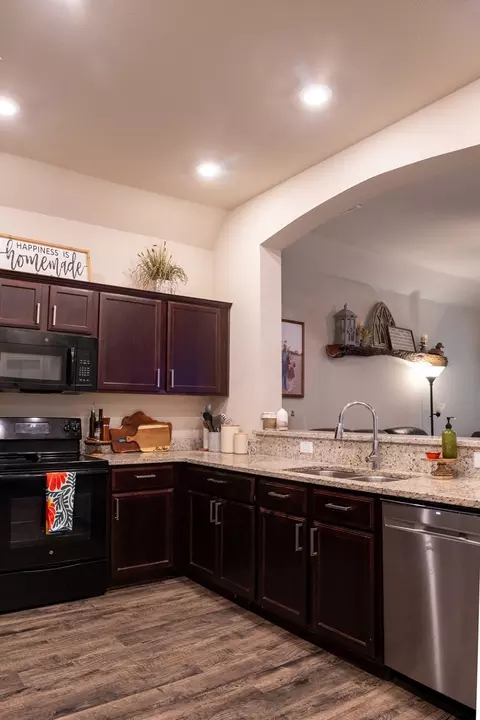 Kitchen - 10800 Kestrel Ct, Waco, TX 76708 photo 3 of 3